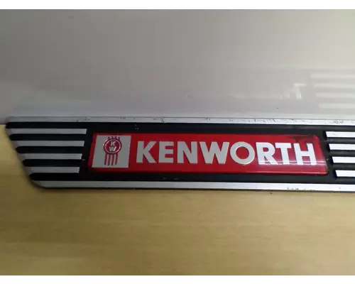 KENWORTH T680 INTERIOR PARTS, MISC.