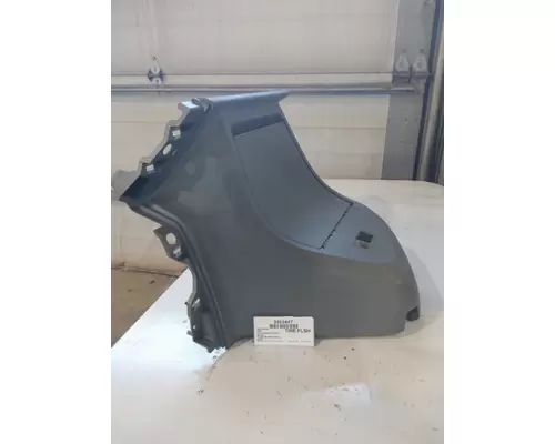 KENWORTH T680 INTERIOR PARTS, MISC.