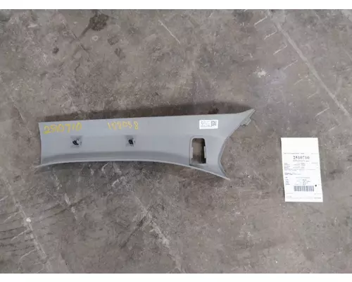 KENWORTH T680 INTERIOR PARTS, MISC.