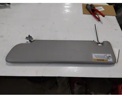 KENWORTH T680 INTERIOR SUN VISOR