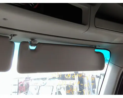 KENWORTH T680 INTERIOR SUN VISOR