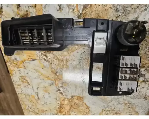 KENWORTH T680 Ignition Switch
