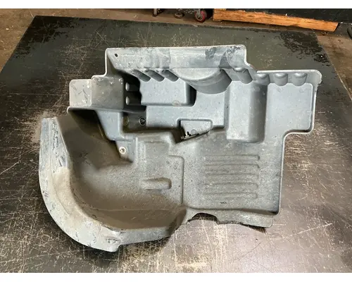 KENWORTH T680 Inner Fender