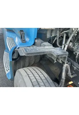 KENWORTH T680 Inner Fender