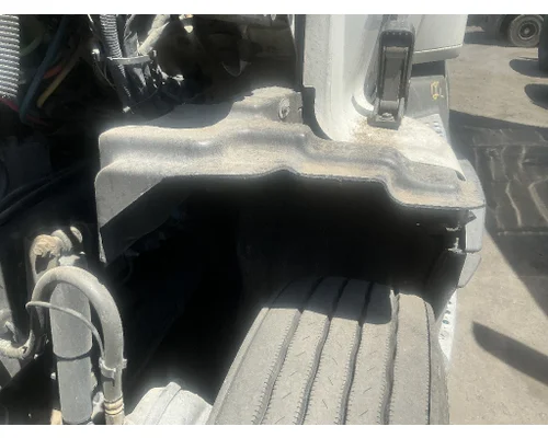 KENWORTH T680 Inner Fender