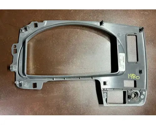 KENWORTH T680 Instrument Cluster Bezel