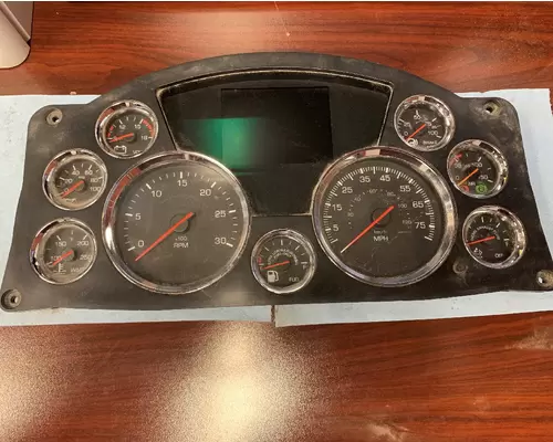 KENWORTH T680 Instrument Cluster