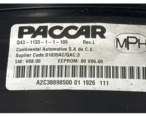 KENWORTH T680 Instrument Cluster