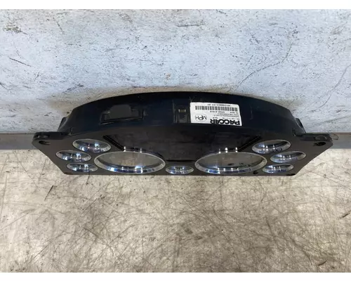 KENWORTH T680 Instrument Cluster