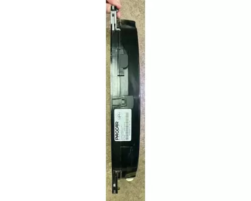 KENWORTH T680 Instrument Cluster