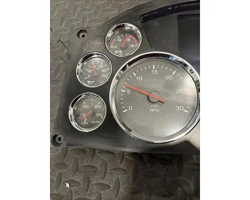 KENWORTH T680 Instrument Cluster
