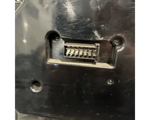 KENWORTH T680 Instrument Cluster