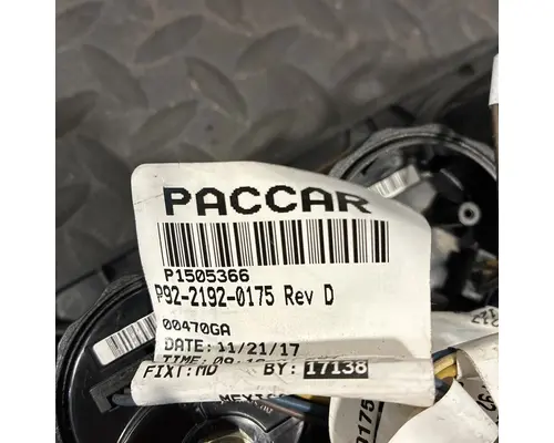 KENWORTH T680 Instrument Cluster