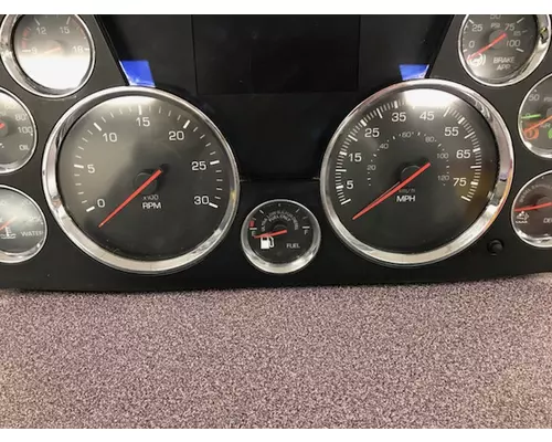 KENWORTH T680 Instrument Cluster