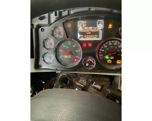 KENWORTH T680 Instrument Cluster