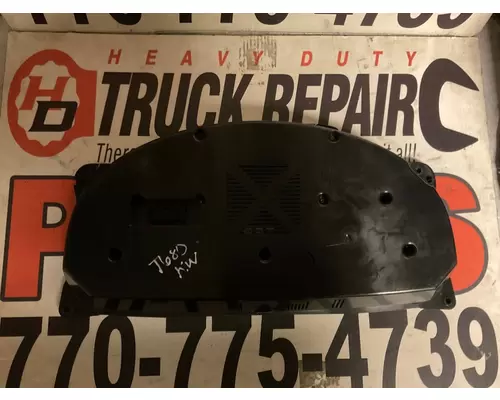 KENWORTH T680 Instrument Cluster
