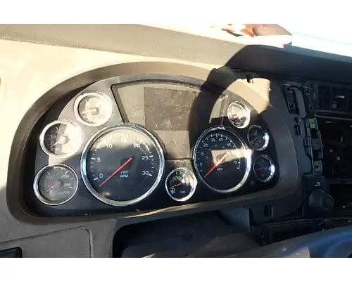 KENWORTH T680 Instrument Cluster