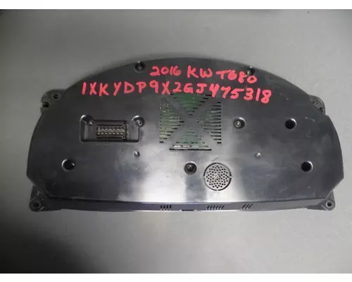 KENWORTH T680 Instrument Cluster