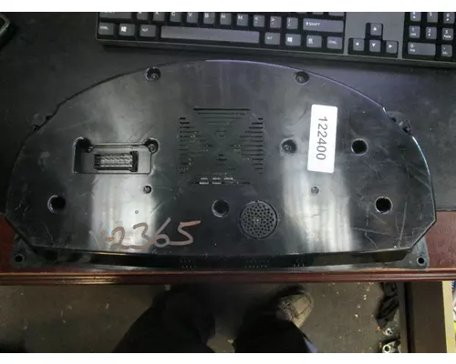 KENWORTH T680 Instrument Cluster