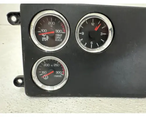 KENWORTH T680 Instrument Cluster