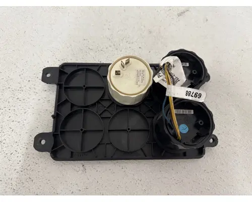 KENWORTH T680 Instrument Cluster