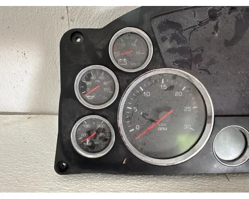 KENWORTH T680 Instrument Cluster