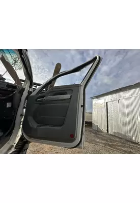 KENWORTH T680 Interior Door Panel