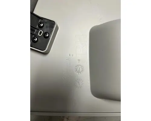 KENWORTH T680 Interior Parts, Misc.