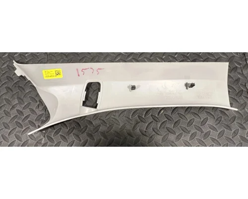 KENWORTH T680 Interior Parts, Misc.