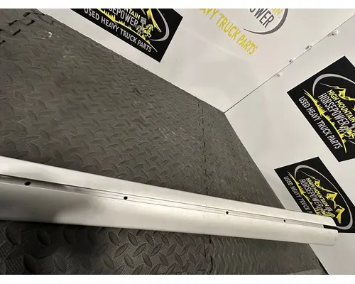 KENWORTH T680 Interior Parts, Misc.