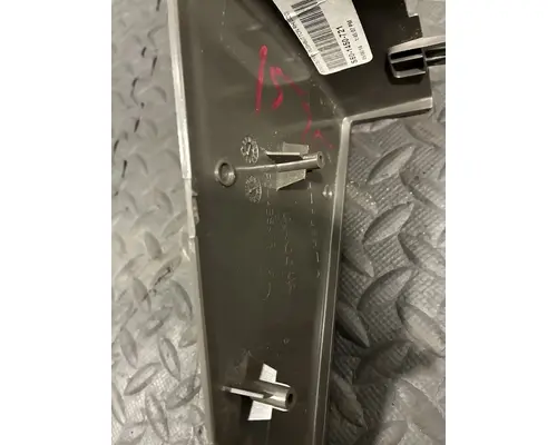 KENWORTH T680 Interior Parts, Misc.