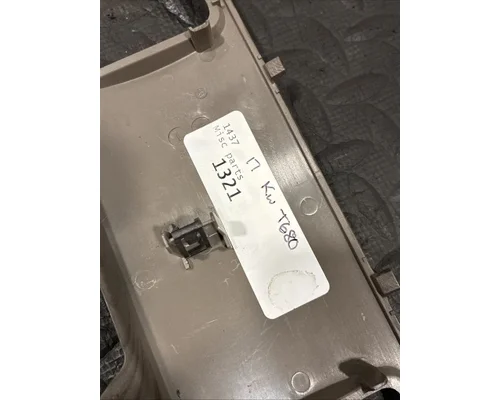 KENWORTH T680 Interior Parts, Misc.