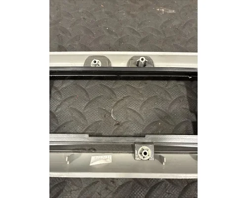 KENWORTH T680 Interior Parts, Misc.