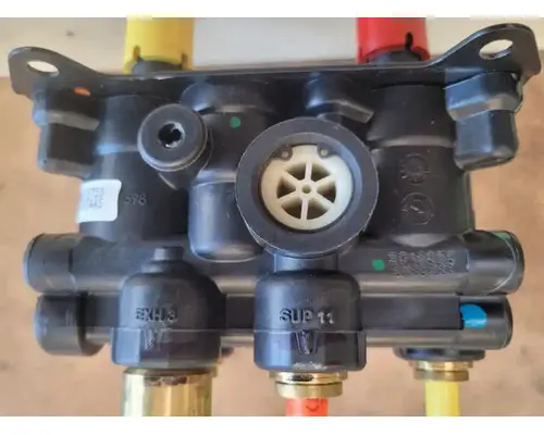 KENWORTH T680 Interior Parts, Misc.