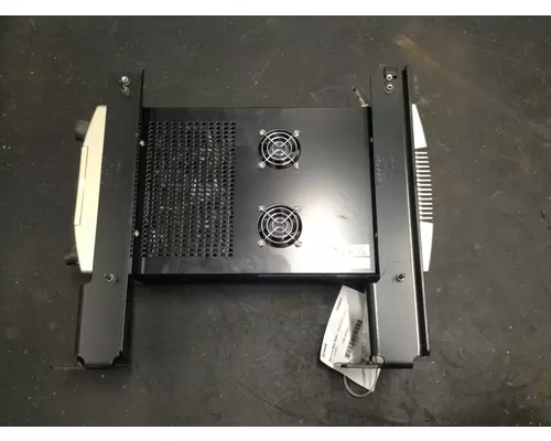 おトク情報がいっぱい！ XM1800 OEM# Inverter T680 KENWORTH in $300.00 IA Spencer, アクセサリー