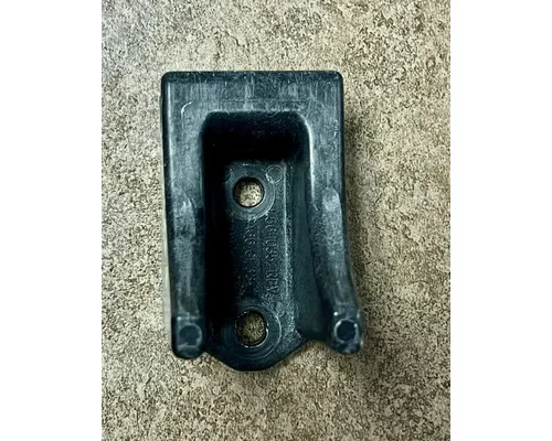 KENWORTH T680 Latches and Locks