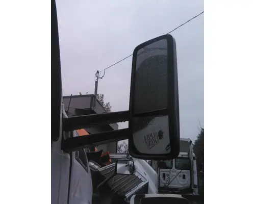 KENWORTH T680 MIRROR ASSEMBLY CABDOOR