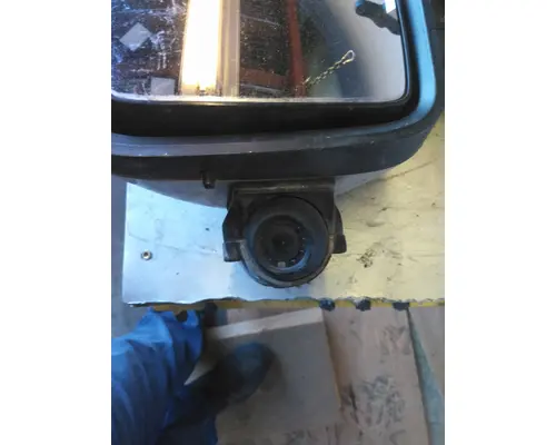 KENWORTH T680 MIRROR ASSEMBLY CABDOOR