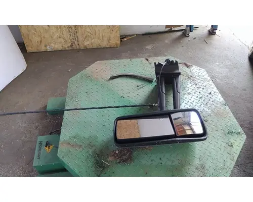 KENWORTH T680 MIRROR ASSEMBLY CABDOOR