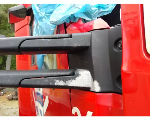 KENWORTH T680 MIRROR ASSEMBLY CABDOOR