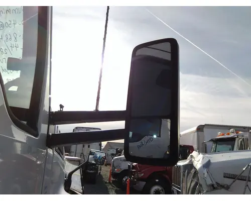 KENWORTH T680 MIRROR ASSEMBLY CABDOOR
