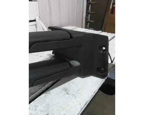 KENWORTH T680 MIRROR ASSEMBLY CABDOOR
