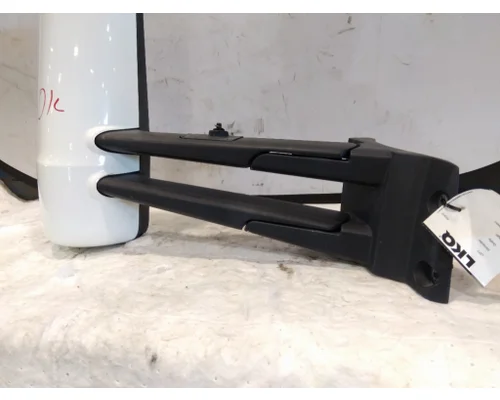 KENWORTH T680 MIRROR ASSEMBLY CABDOOR