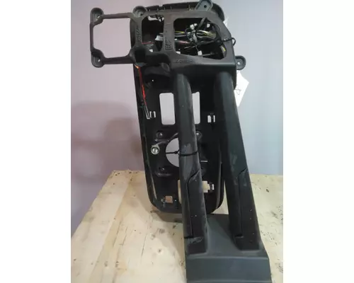 KENWORTH T680 MIRROR COMPONENTS