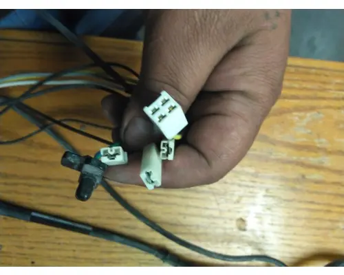 KENWORTH T680 MIRROR COMPONENTS