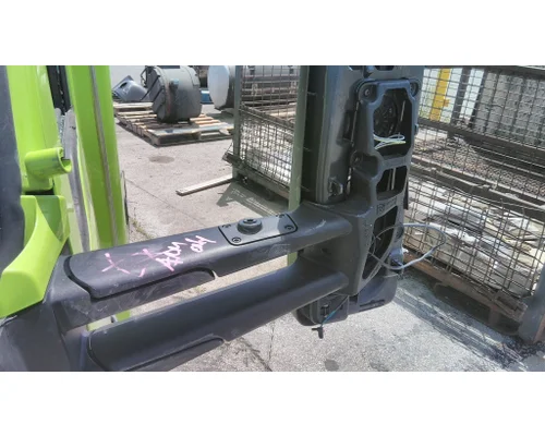 KENWORTH T680 MIRROR COMPONENTS