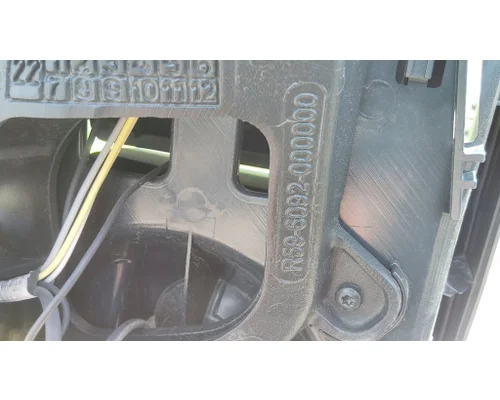 KENWORTH T680 MIRROR COMPONENTS