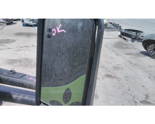 KENWORTH T680 MIRROR COMPONENTS
