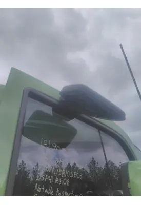 KENWORTH T680 MIRROR LOOK DOWN