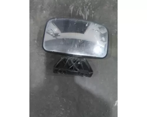 KENWORTH T680 MIRROR LOOK DOWN